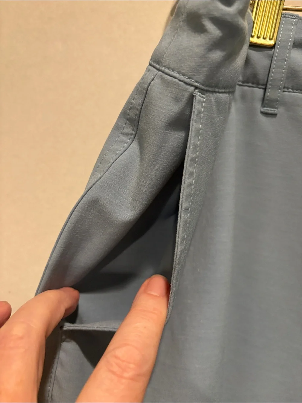 Faherty - All Day Belt Loop Shorts. 9 inch inseam. Light Blue. Size 38. MSC0012